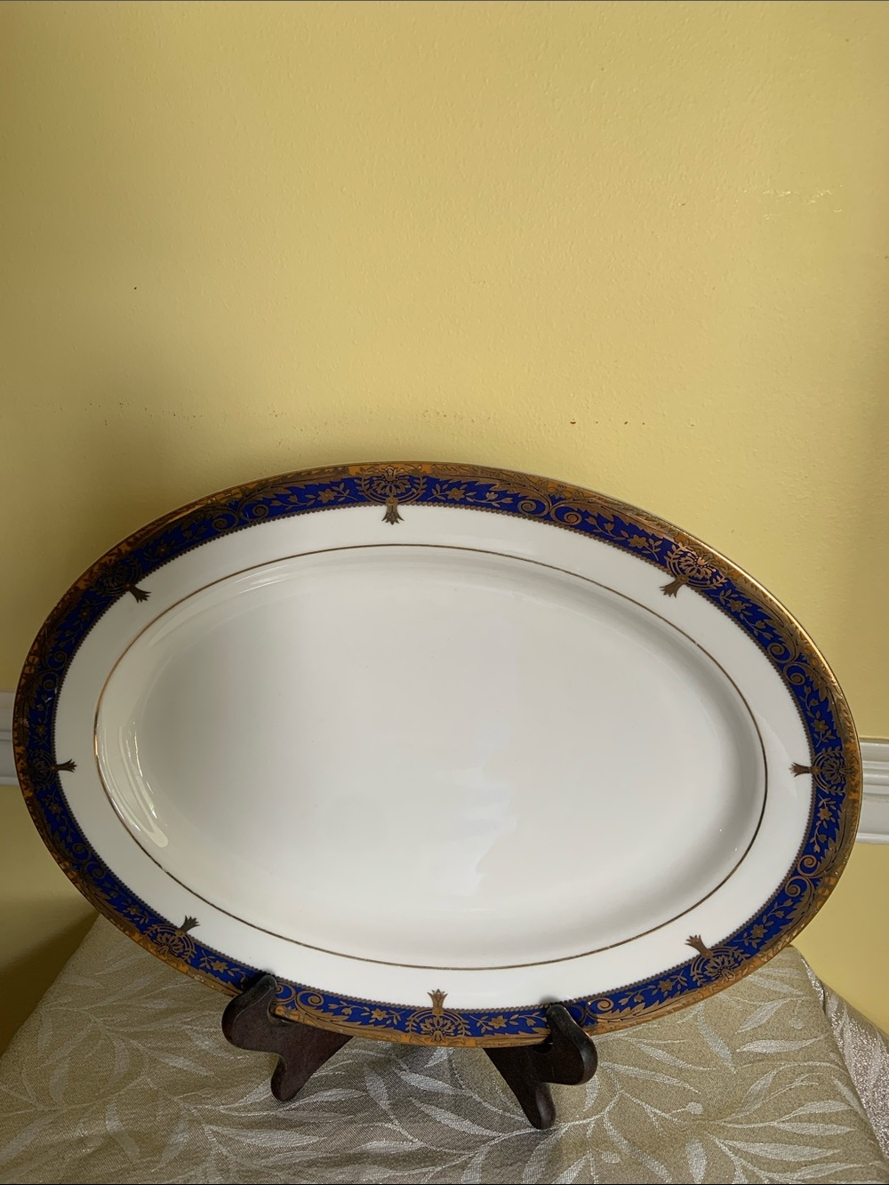 Nikita Translucent Embassy Porcelain Oval Serving Platter Gold Trim